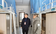 督学进校园  检查促安全